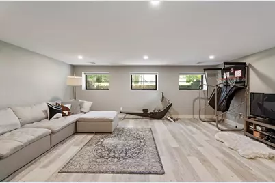 32 Lantern Ln, Wellesley, MA 02481 - Photo 32