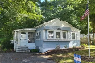65 Beechwood Rd, Halifax, MA 02338 - Photo 1