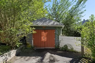 3 Wilkins Pl, Boston, MA 02131 - Photo 18