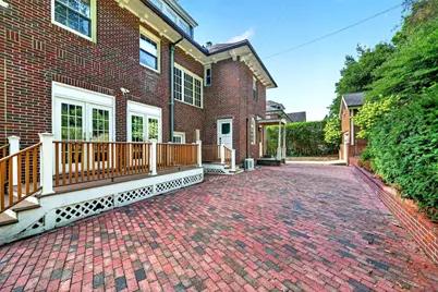 127 Commonwealth Ave, Newton, MA 02467 - Photo 32