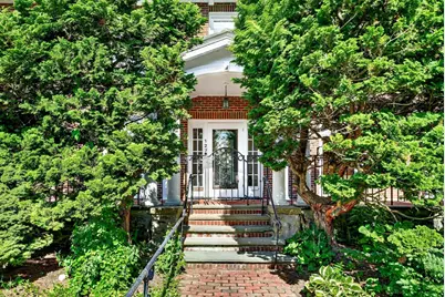 127 Commonwealth Ave, Newton, MA 02467 - Photo 34