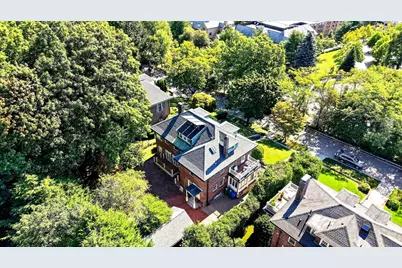 127 Commonwealth Ave, Newton, MA 02467 - Photo 36