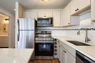 17 Main St, Boston, MA 02129 - Photo 6