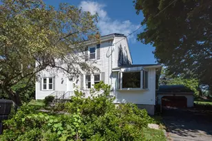 37 Riverdale Ave, Haverhill, MA 01835 - Photo 2