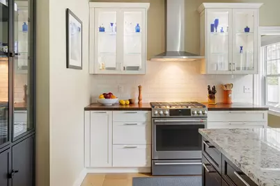 76 Orchard, Cambridge, MA 02140 - Photo 2