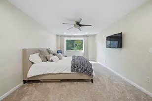 16 Country Club Rd, Peabody, MA 01960 - Photo 16