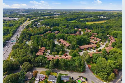 16 Country Club Rd #16, Peabody, MA 01960 - Photo 36