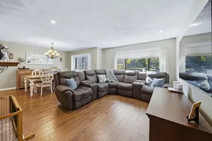 16 Country Club Rd, Peabody, MA 01960 - Photo 12