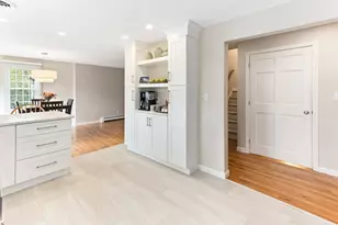 354 Twin Lakes Dr, Halifax, MA 02338 - Photo 4