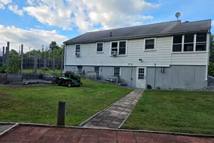 403 Millville Rd, Uxbridge, MA 01569 - Photo 4
