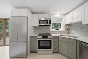 157 Marks St, Rockland, MA 02370 - Photo 16