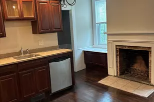 29 Andrew St, Salem, MA 01970 - Photo 2