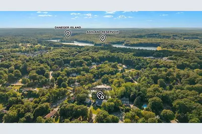 10 Pond View Ln, Ashland, MA 01721 - Photo 12