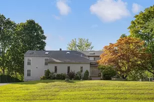 10 Pond View Ln, Ashland, MA 01721 - Photo 2