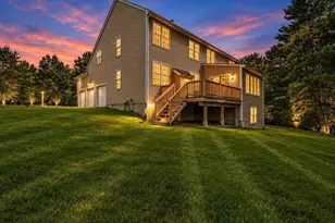 3 Washington Ln, Hopkinton, MA 01748 - Photo 4