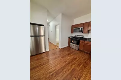 39 Shawmut St #1, Chelsea, MA 02150 - Photo 2