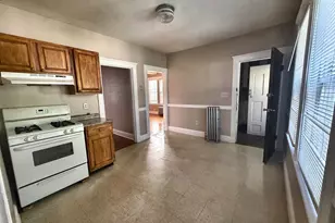 19 Brockton St, Boston, MA 02126 - Photo 8
