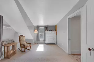16 Charlton St, Sturbridge, MA 01566 - Photo 20
