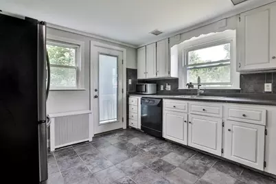 244 Palmer St, Quincy, MA 02169 - Photo 12