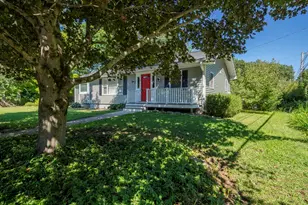 2 Highland Ave, Charlton, MA 01507 - Photo 2