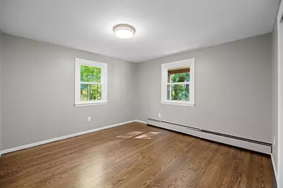 40 Porter St, Granby, MA 01033 - Photo 14
