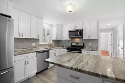 2 Ash St, Amesbury, MA 01913 - Photo 10