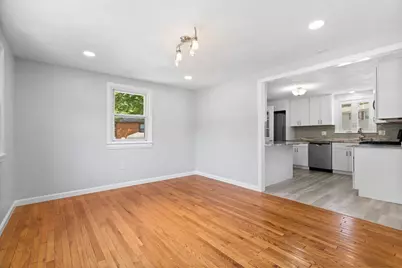 2 Ash St, Amesbury, MA 01913 - Photo 16