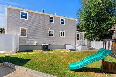 2 Ash St, Amesbury, MA 01913 - Photo 6