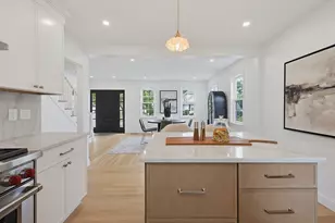 22 Emerson St, Belmont, MA 02478 - Photo 12