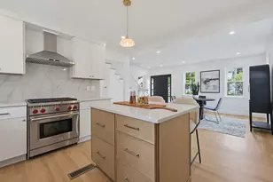 22 Emerson St, Belmont, MA 02478 - Photo 10