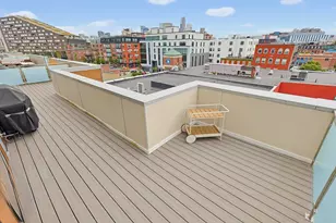 20 W Fifth St, Boston, MA 02127 - Photo 10