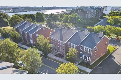 28 Admirals Way #28, Chelsea, MA 02150 - Photo 26