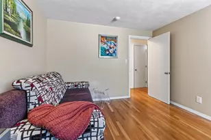 131 Pierce St, Malden, MA 02148 - Photo 12
