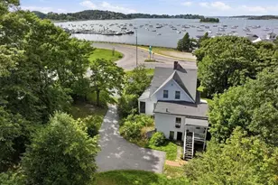 45 Summer St, Hingham, MA 02043 - Photo 14