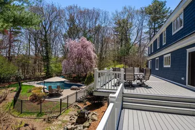 19 Devonshire Road, Middleton, MA 01949 - Photo 4