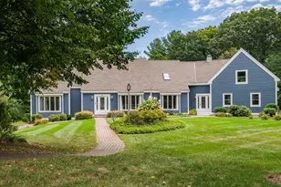19 Devonshire Rd, Middleton, MA 01949 - Photo 2