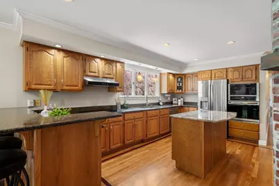 19 Devonshire Road, Middleton, MA 01949 - Photo 16