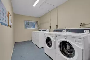 10 Scottfield Rd, Boston, MA 02134 - Photo 10