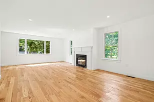 7B Lakeshore Dr, Georgetown, MA 01833 - Photo 14
