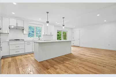 7B Lakeshore Dr, Georgetown, MA 01833 - Photo 4