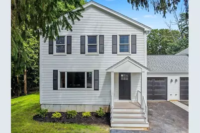 7B Lakeshore Dr, Georgetown, MA 01833 - Photo 2