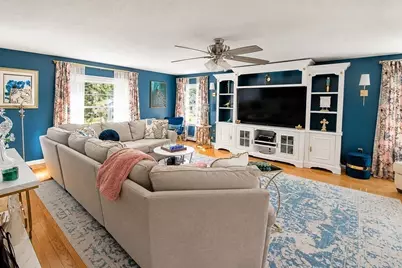 46 Sherwood Drive, Haverhill, MA 01835 - Photo 12