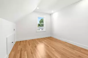 49 Spring St, Medford, MA 02155 - Photo 34