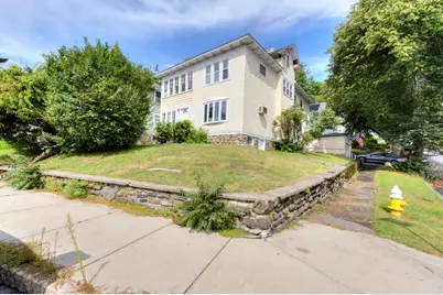 279 Hamilton St, Worcester, MA 01604 - Photo 4