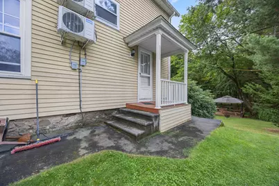 187 Holden St, Worcester, MA 01606 - Photo 36