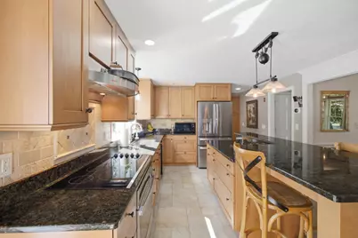 4 Portmore Ln, Framingham, MA 01702 - Photo 16