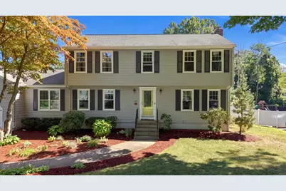 4 Portmore Ln, Framingham, MA 01702 - Photo 1