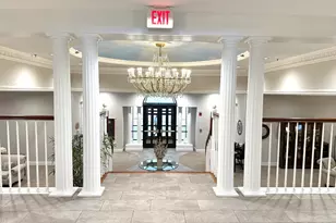 100 Marina Dr, Quincy, MA 02171 - Photo 4