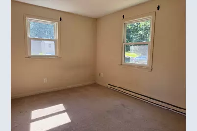 5 Edge Hill Rd, Amherst, MA 01002 - Photo 12