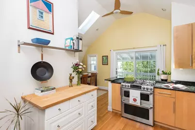 11 Varnum St #3, Arlington, MA 02474 - Photo 6